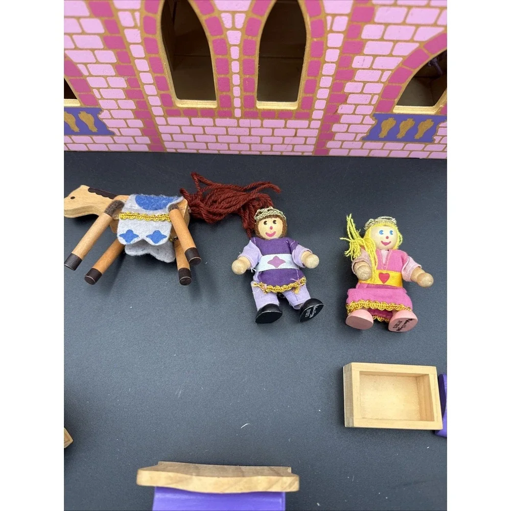 Melissa & Doug Fold & Go Wooden Princess Castle Draw Bridge Figures